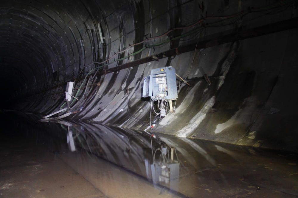 Imágenes del "tunelón" del metrotrén inundado.