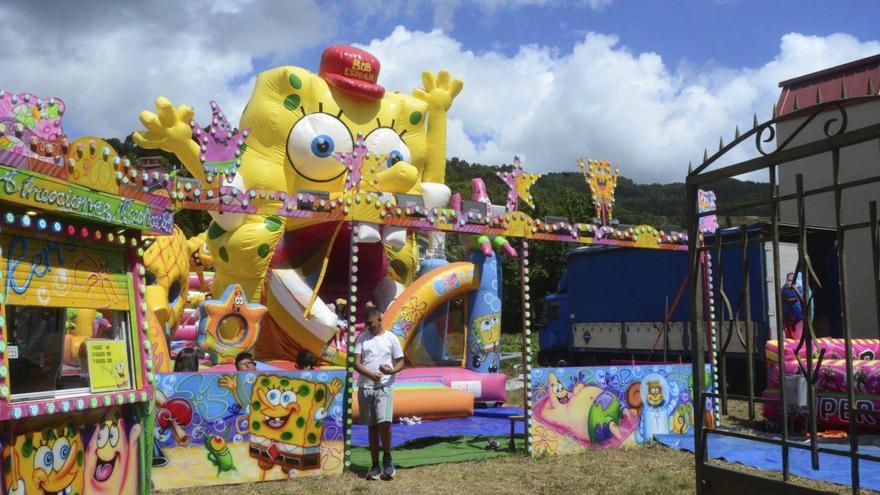 Bob Esponja no se pierde una fiesta en la comarca