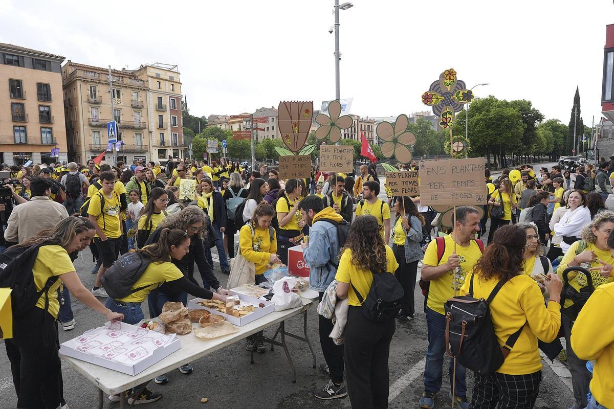 Les imatges de la protesta dels docents a la ciutat de Girona Les imatges de la protesta dels docents a la ciutat de Girona