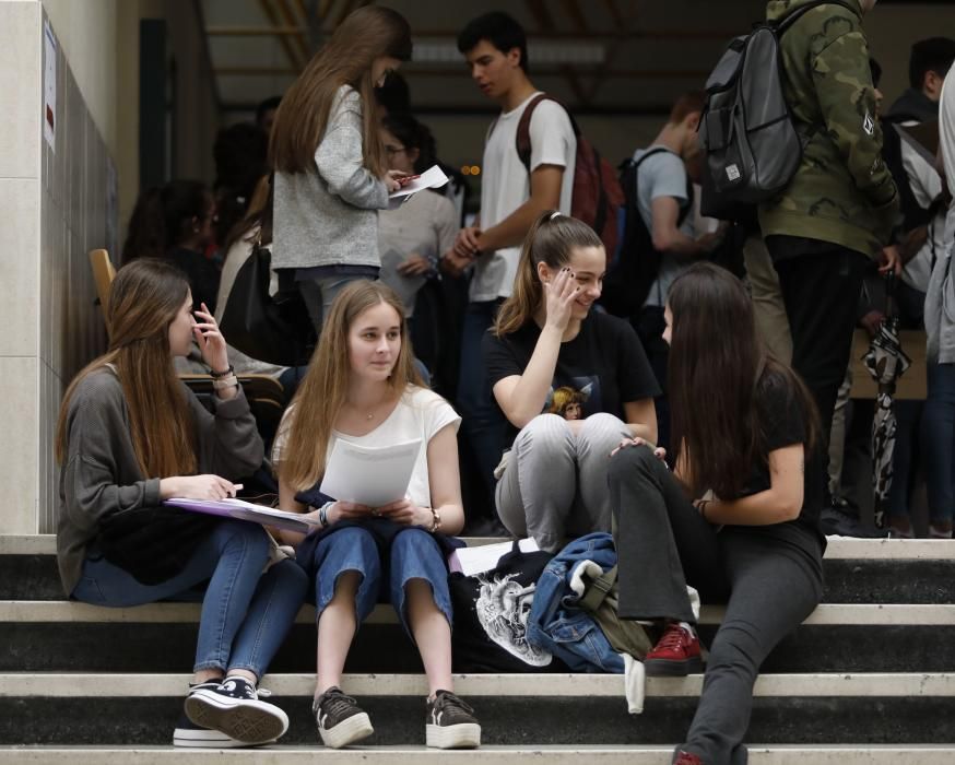 Ebau 2019 en Asturias: primer día de exámenes de selectividad en Oviedo