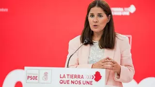 Gil Rosiña dice que la sanidad extremeña «se cae a cachos» por falta de gestión