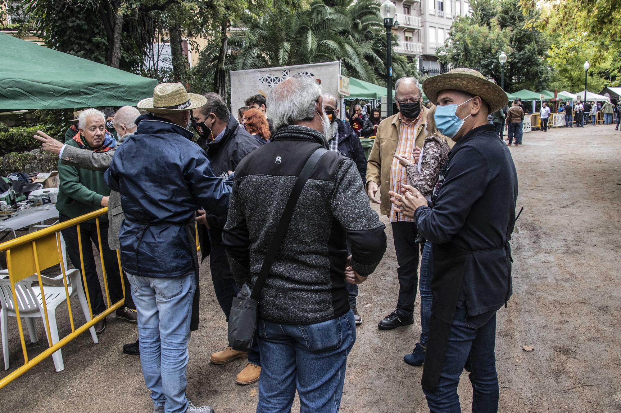 La Fiesta renace a medias en Alcoy