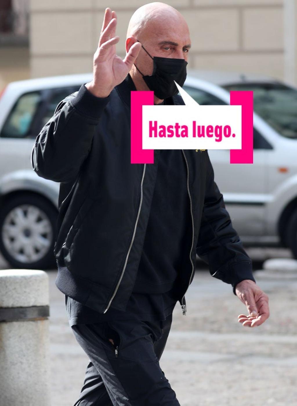 Kiko Matamoros por la calle en Madrid