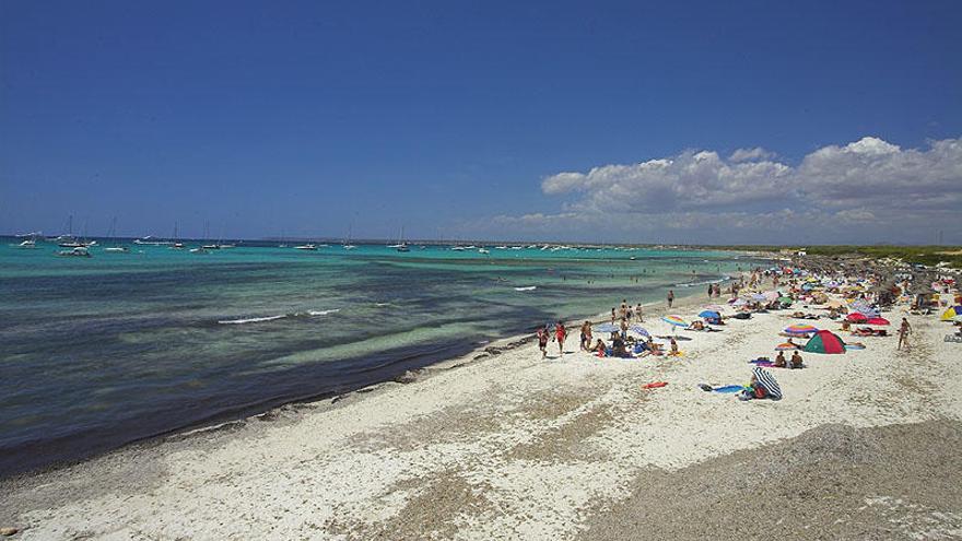 Desvelada la quinta playa misteriosa: Es Trenc