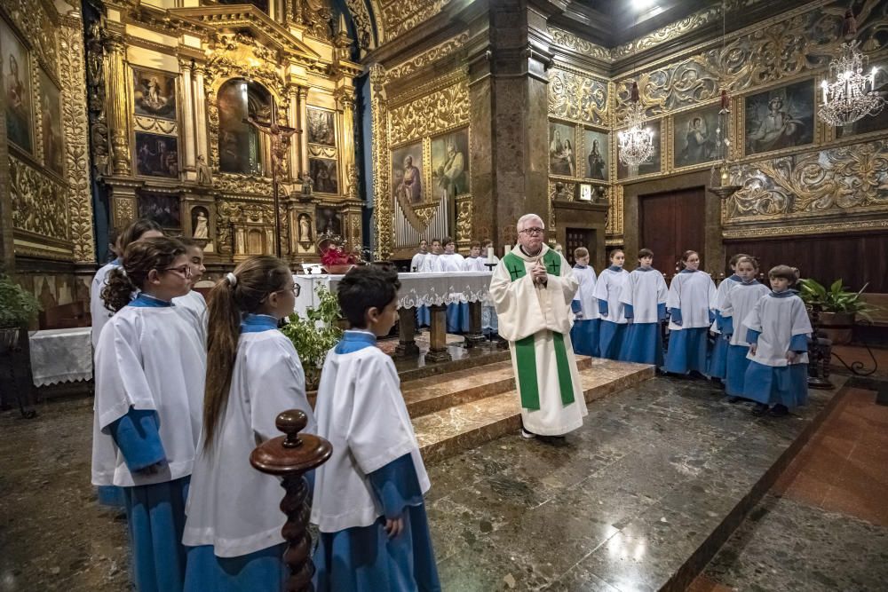 Conmoción en la familia de los Coritos por la salida de Lluc