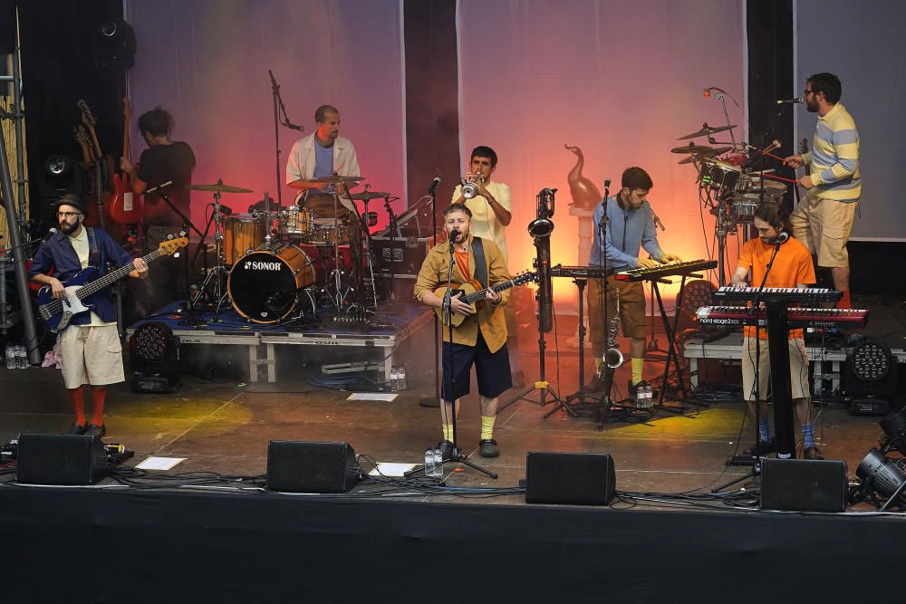 Concert d'Oques Grasses en la clausura de l'Strenes a Girona