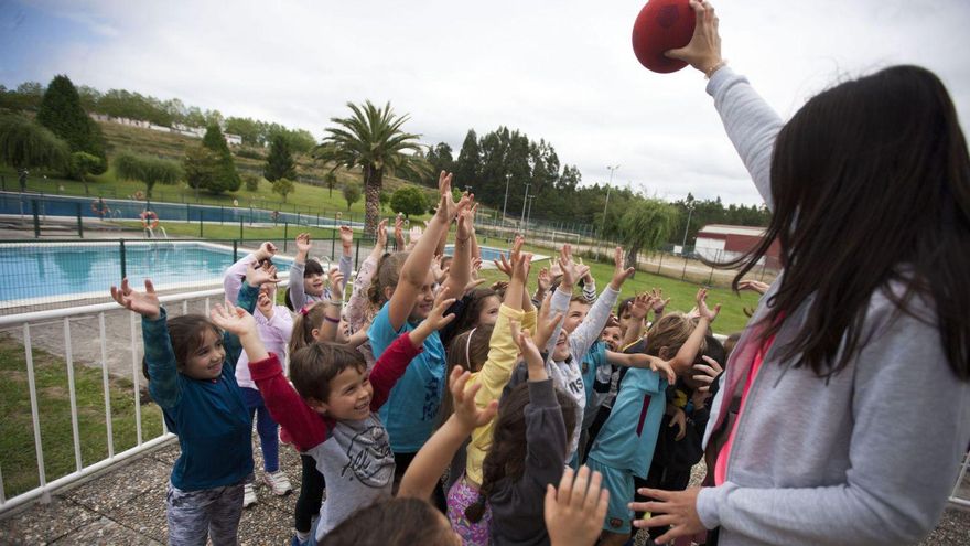 Una edición anterior del Campus Deportivo de Verán de A Estrada.  | // BERNABÉ