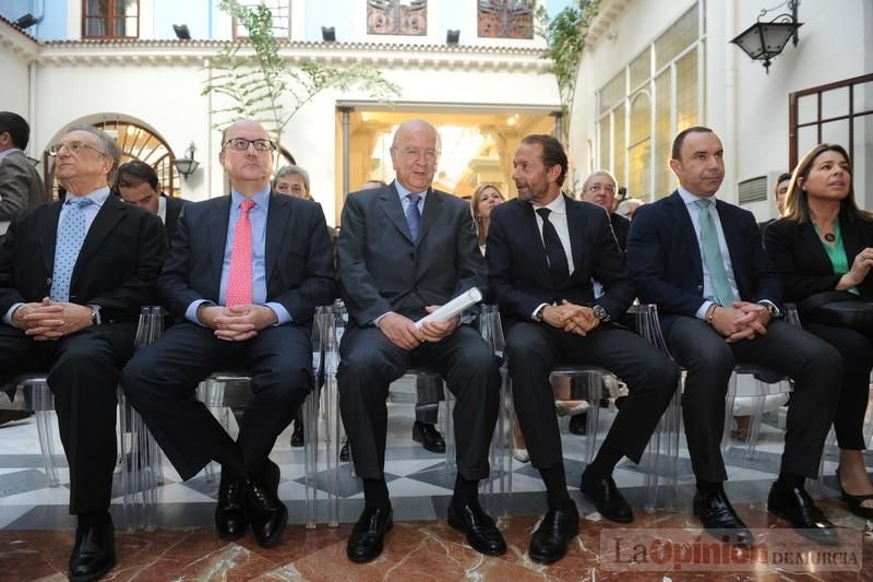 El presidente de la AEB participa en el Foro Nueva Murcia