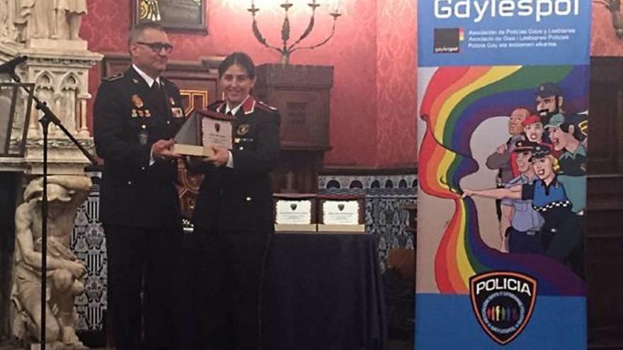 Premio LGTB a la Policía de Palma