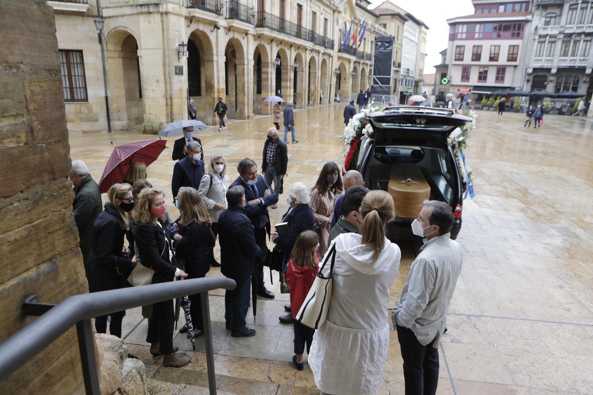 Último adiós a Frank Menéndez, histórico fundador de la Alianza Francesa de Oviedo