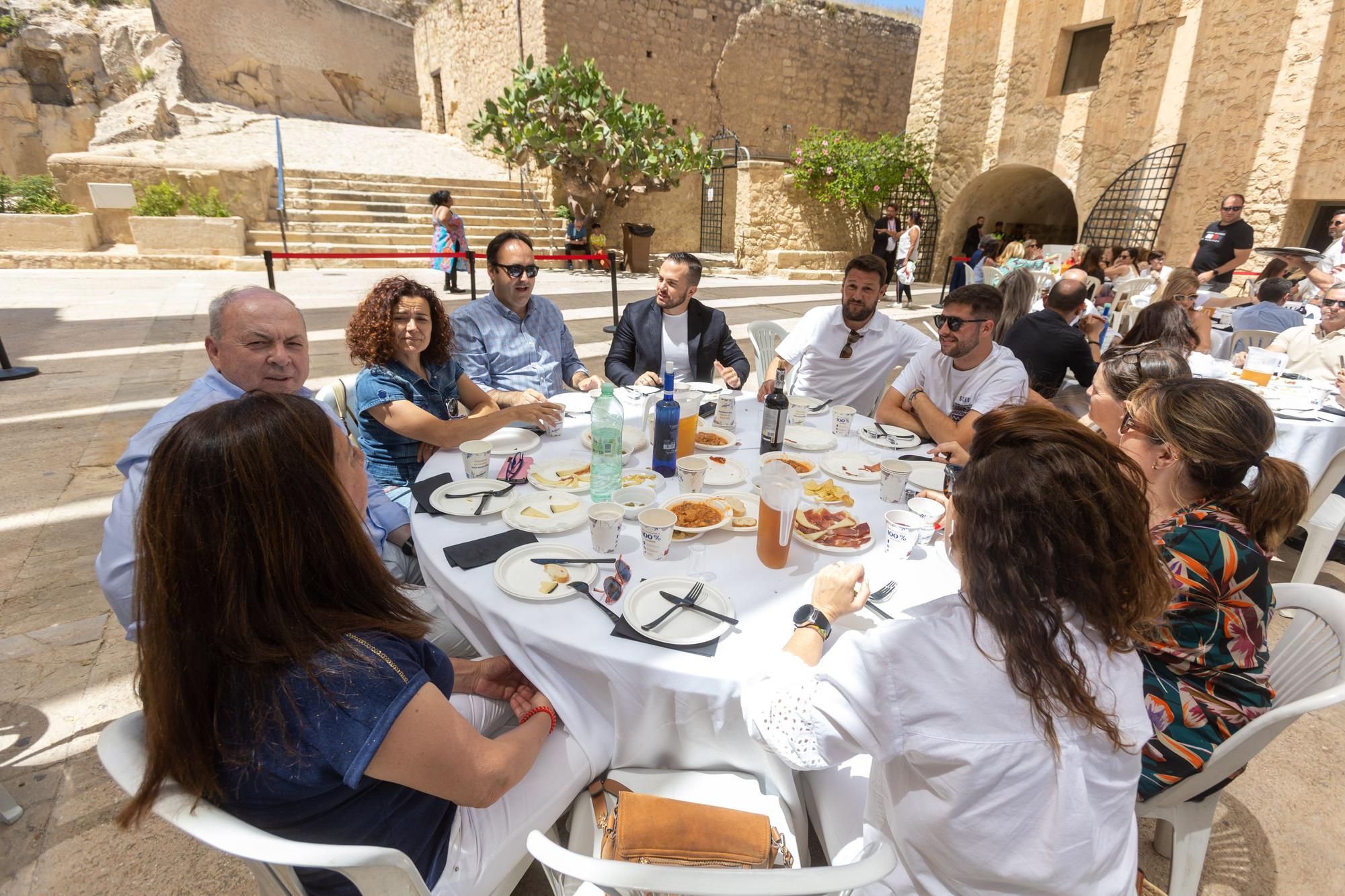 Celebración de los trabajadores del ayuntamiento de Alicante de Santa Rita