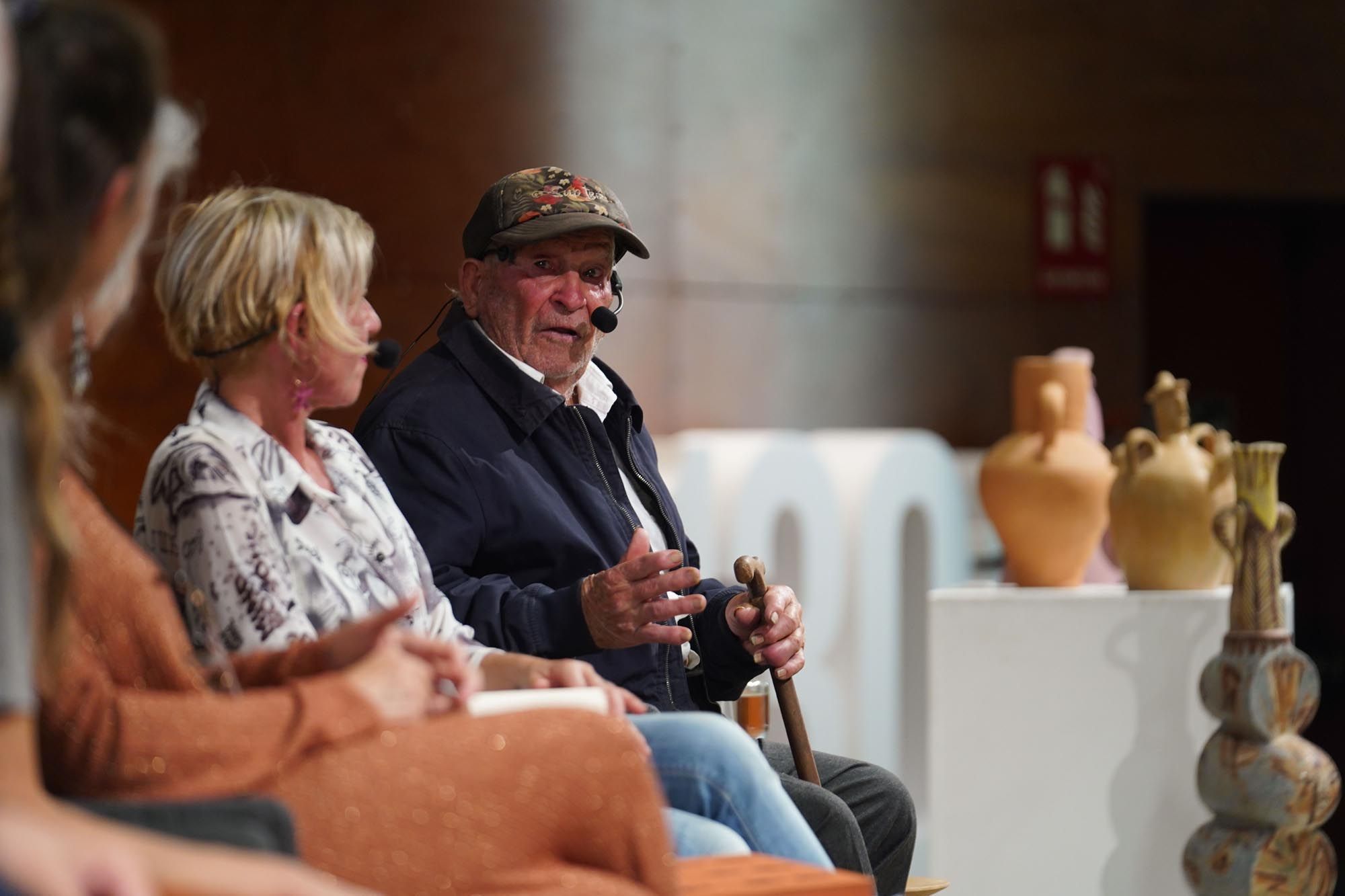 Presentación del libro 'Hombres de barro', en el Club Diario de Ibiza