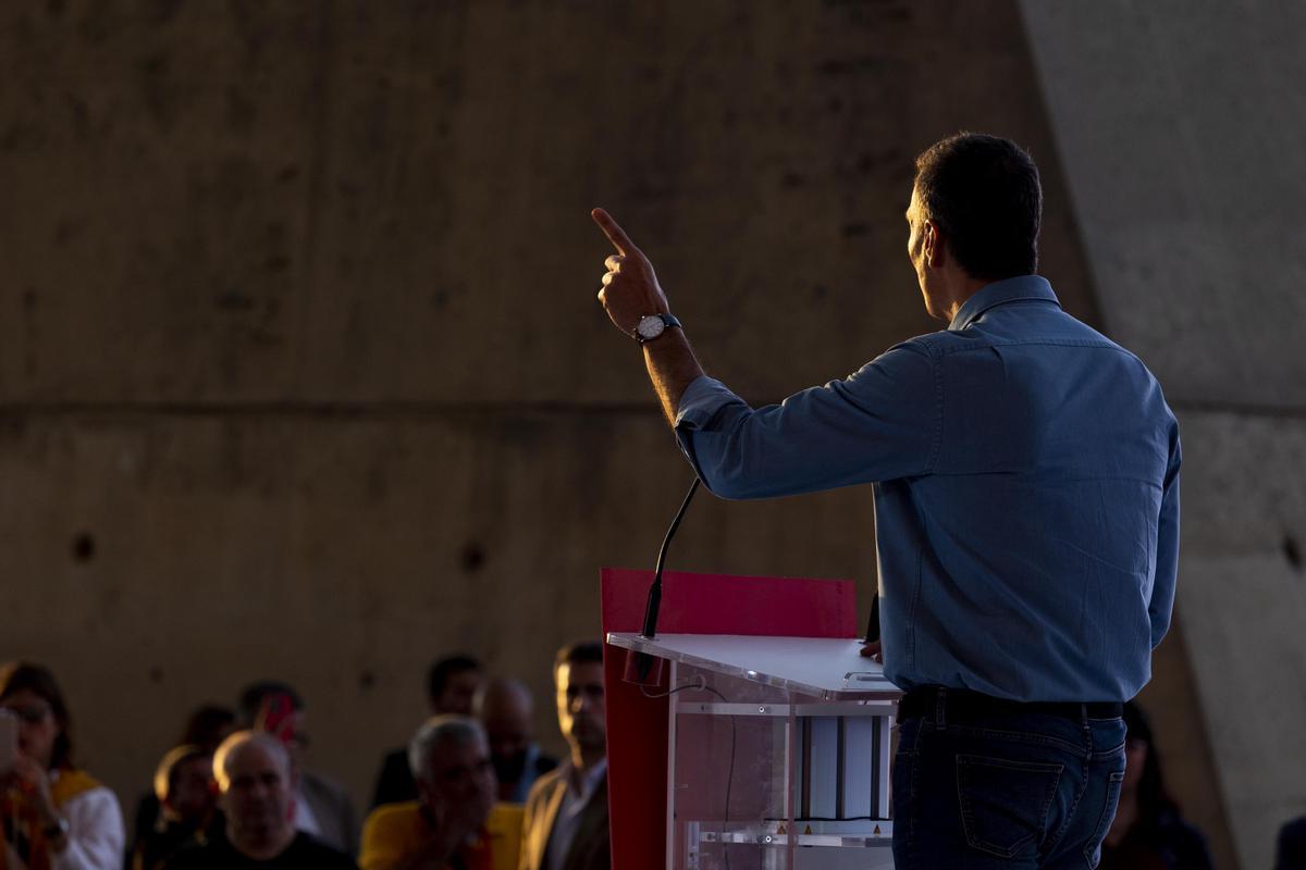 Acto del PSC con Jaume Collboni y Pedro Sánchez en el Fòrum