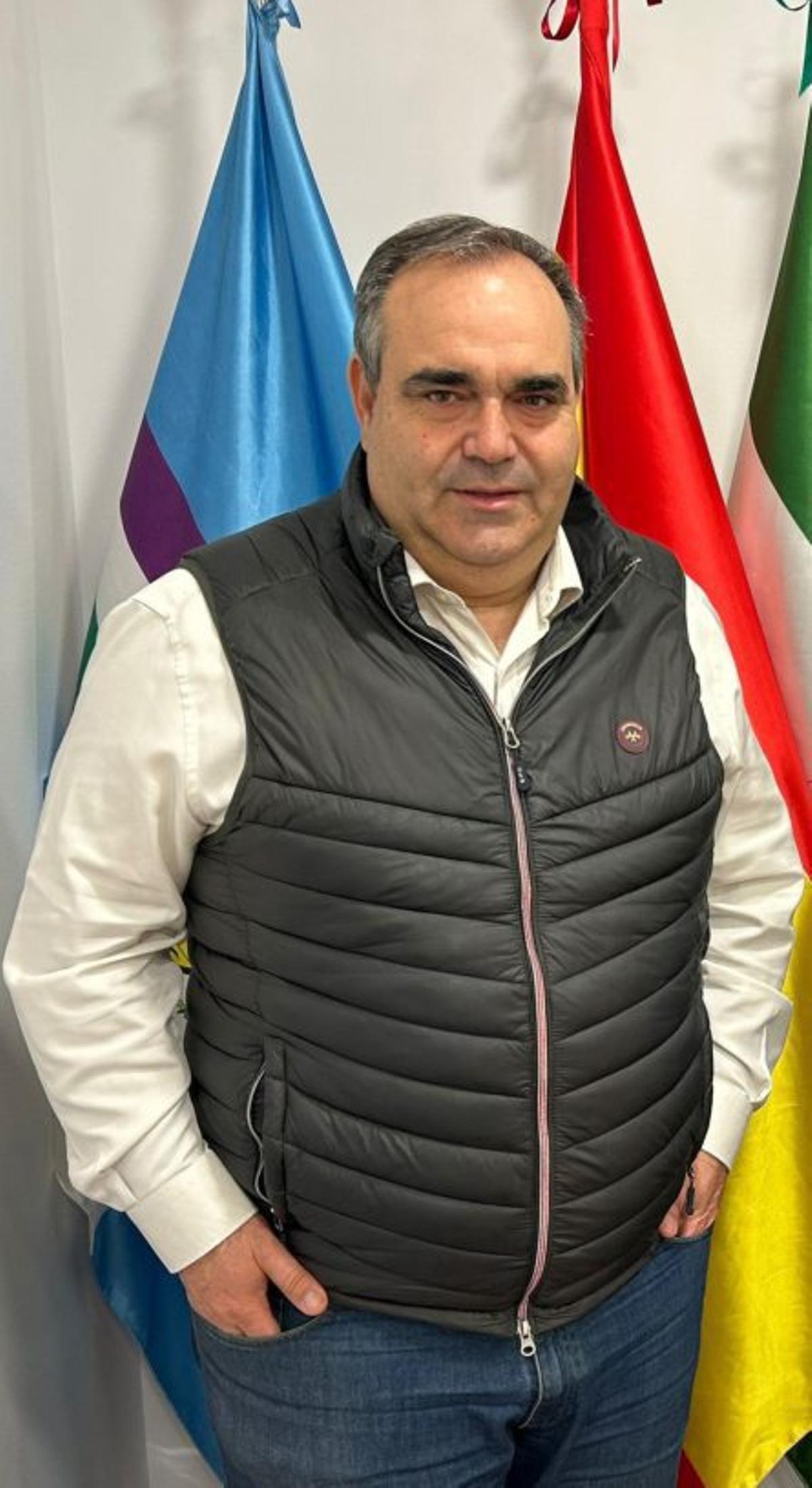 El alcalde de Pizarra Félix Lozano, pide calma a los vecinos tras la oleada de robos en Pizarra.