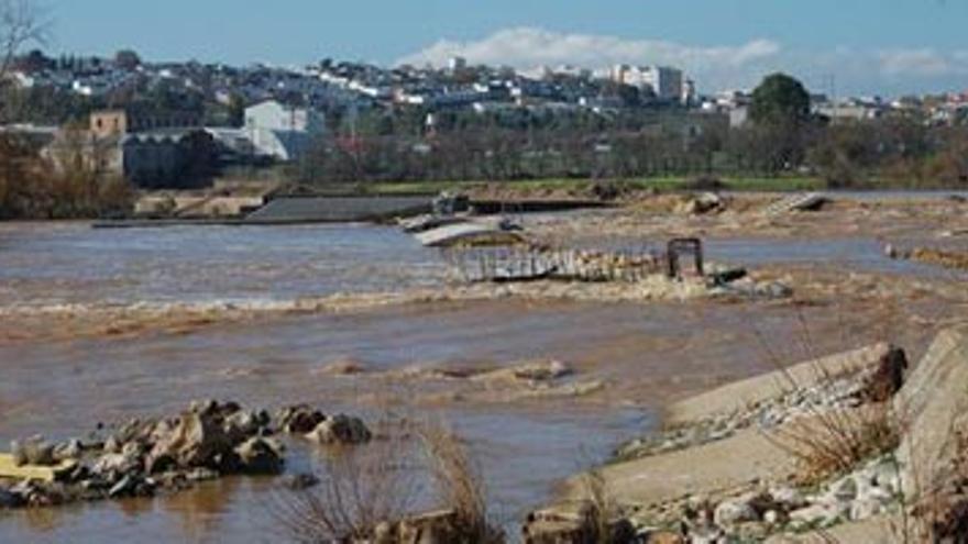 El mal tiempo frena el avance de los trabajos en la obra de recuperación del río