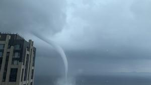 Archivo -  Tornado en Pekín, China.