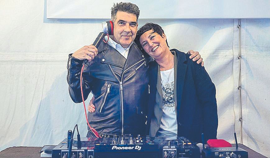 El DJ Pepe Link y Ana Ferrá.