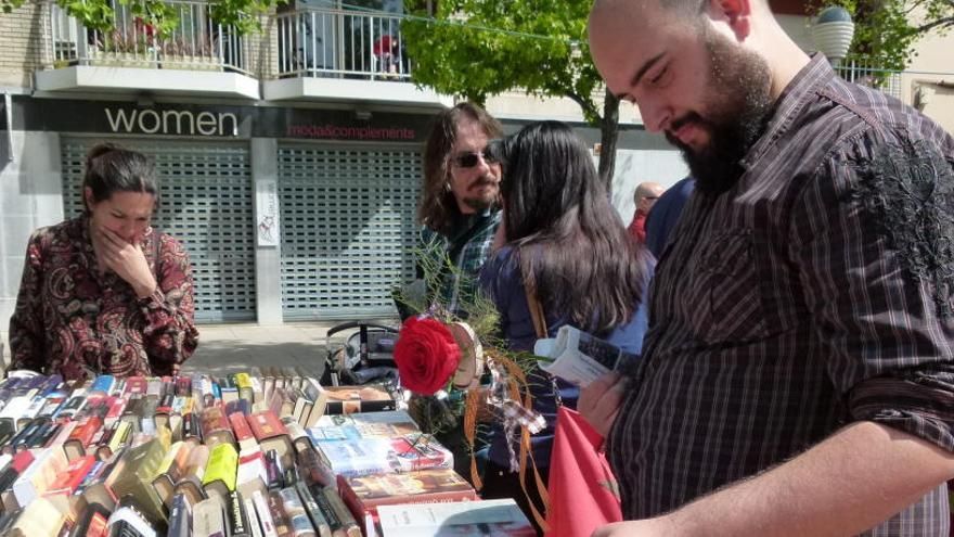 La facturació de Sant Jordi s&#039;incrementa el 4% i ven més de 52.000 títols diferents