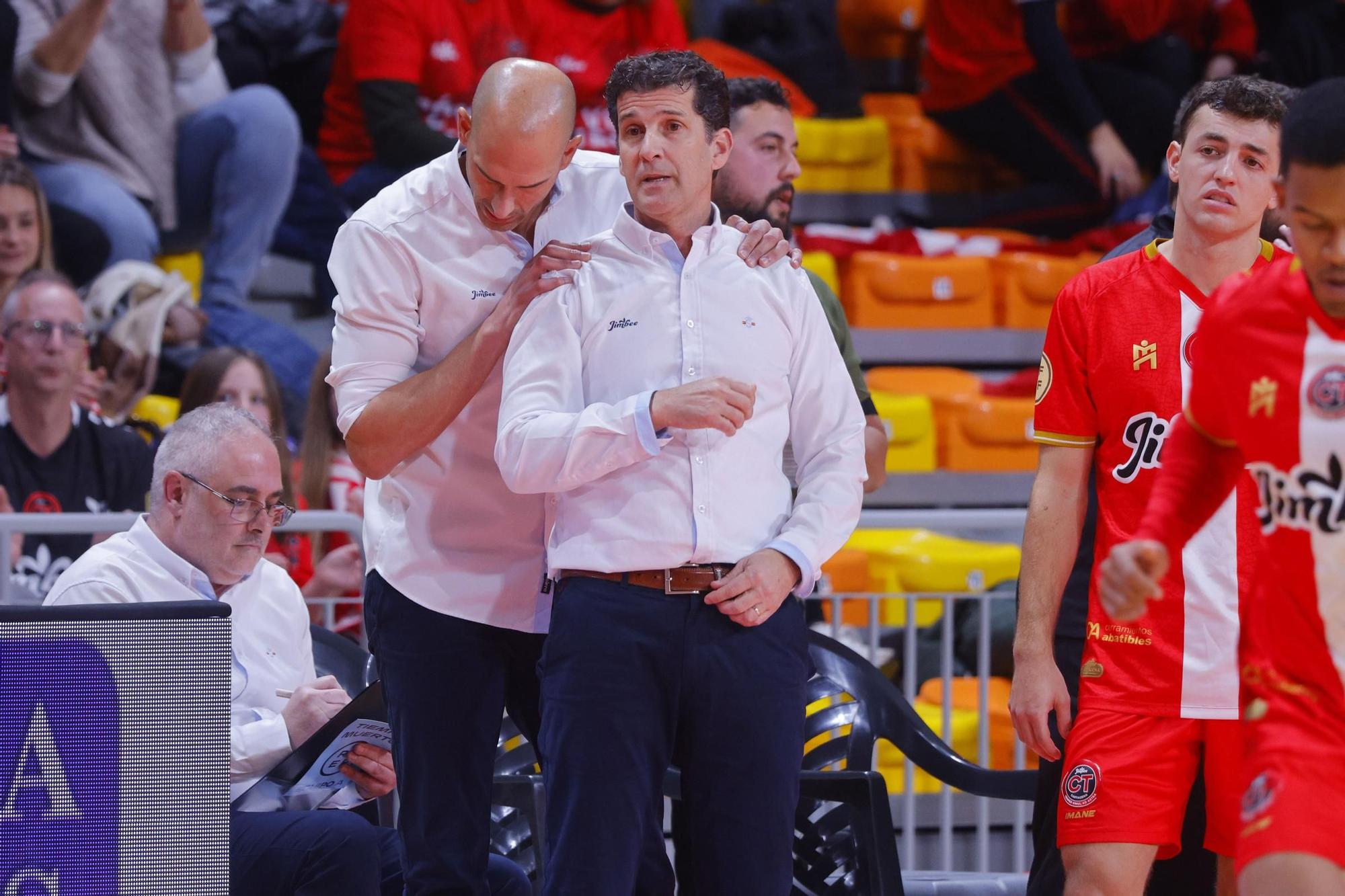 Todas las imágenes de la victoria de Jimbee Cartagena frente a Peñíscola