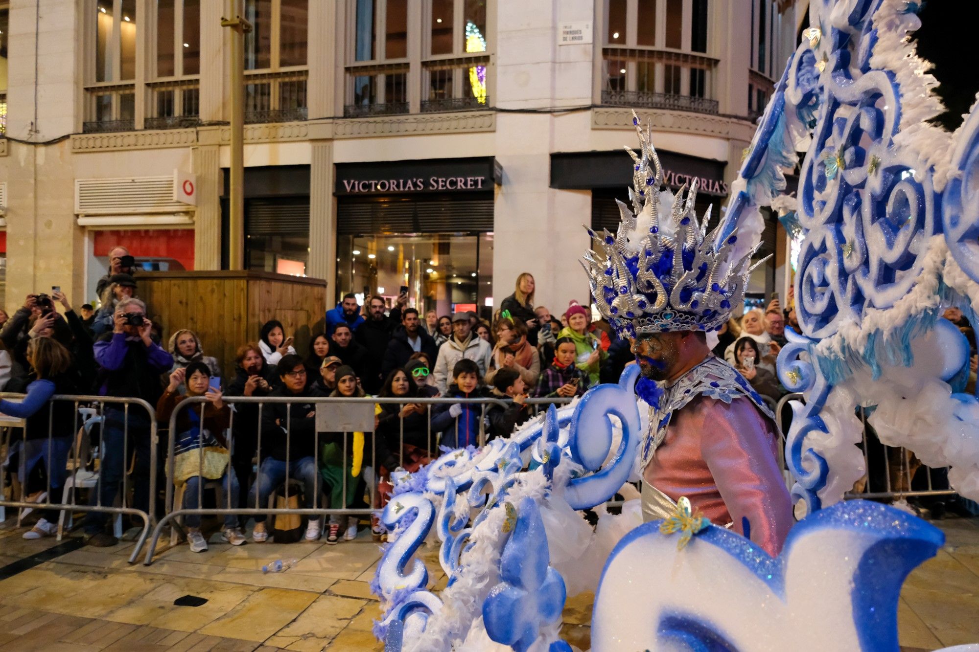 El Carnaval toma la calle con el pregón de Paqui Prieto