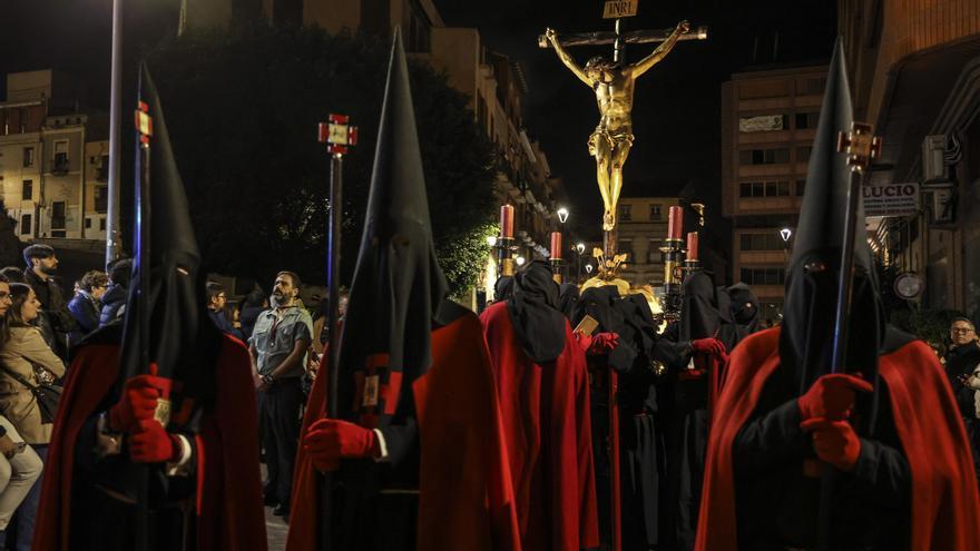 Semana Samnta Alicante: Hermandad del Santísimo Cristo de la Buena Muerte y Nuestra Señora de las Angustias de Alicante