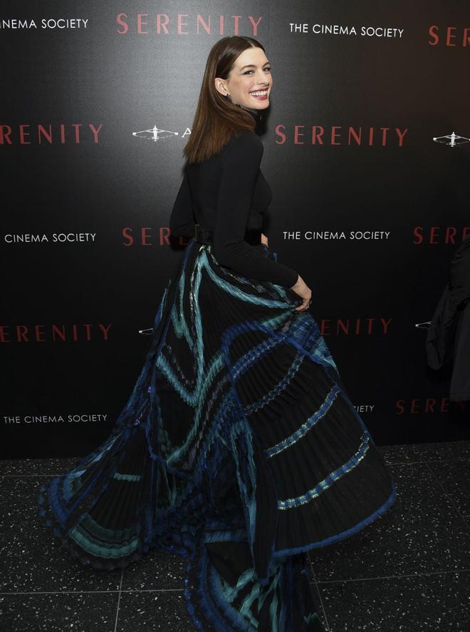 Anne Hathaway en el preestreno de 'Serenity' en Nueva York