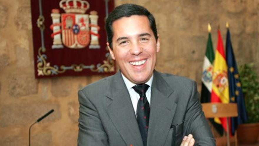 Pedro Tomás Navado-Batalla.