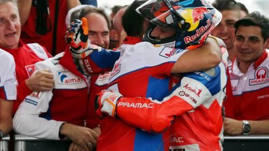 Jack Miller celebra la seva primera «pole» a MotoGp.