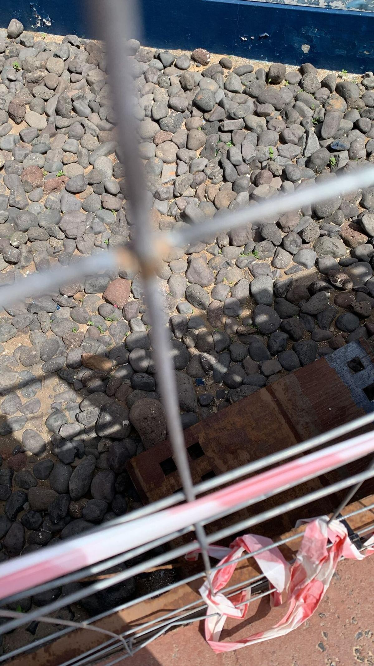 Deficiencias en el balneario y accesos a la playa de La Garita, en Arrieta Deficiencias en el balneario y accesos a la playa de La Garita, en Arrieta