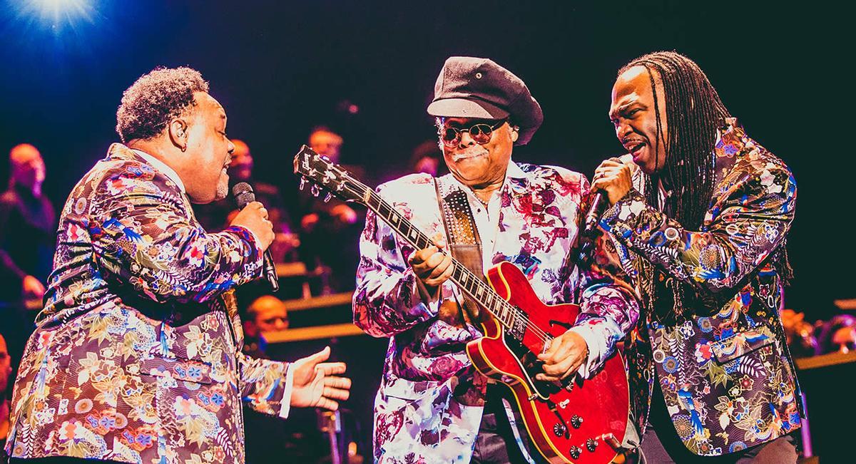 Earth, Wind &amp; Fire Experience, impulsada por el guitarrista Al McKay, en Benidorm