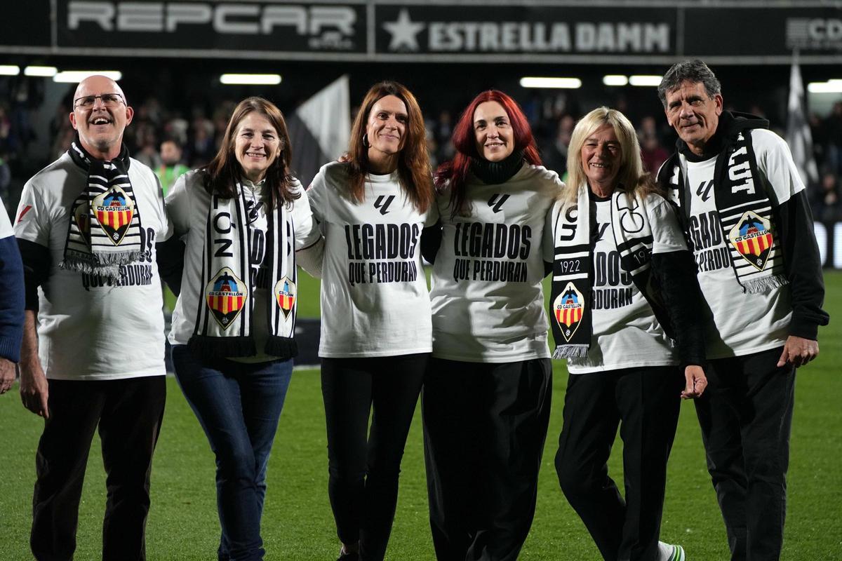 Galería | Las mejores imágenes de la afición y los homenajes del Castellón-Leganés