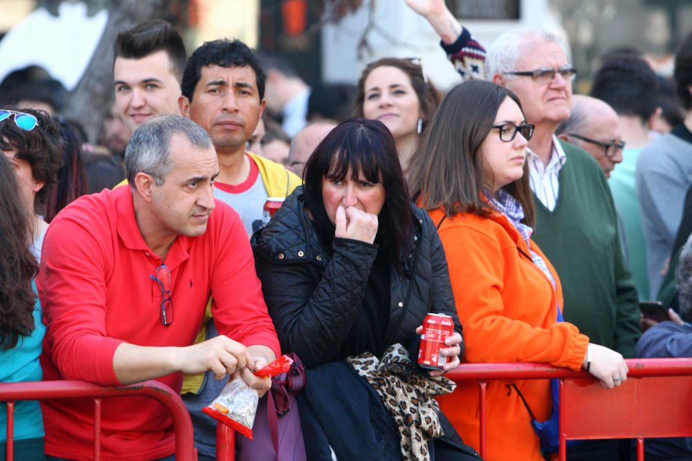 Búscate en la mascletà del 7 de marzo