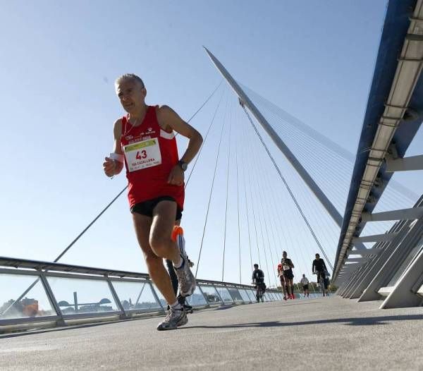 Fotogalería de la VI Maratón Internacional de Zaragoza