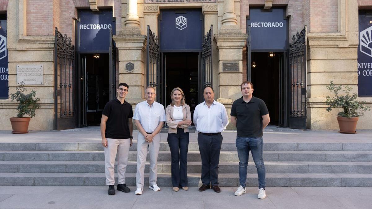 Investigadores del CIIAA de la Universidad de Córdoba que han diseñado el sistema de alertas con Inteligencia Artificial para frenar el mildiu en los viñedos de Montilla-Moriles.