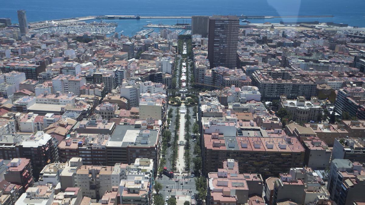 Imagen aérea del eje que une Canalejas y las escaleras del Jorge Juan