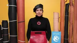 Ana Novo, la artesana que trabaja el cuero con tradición y vanguardia
