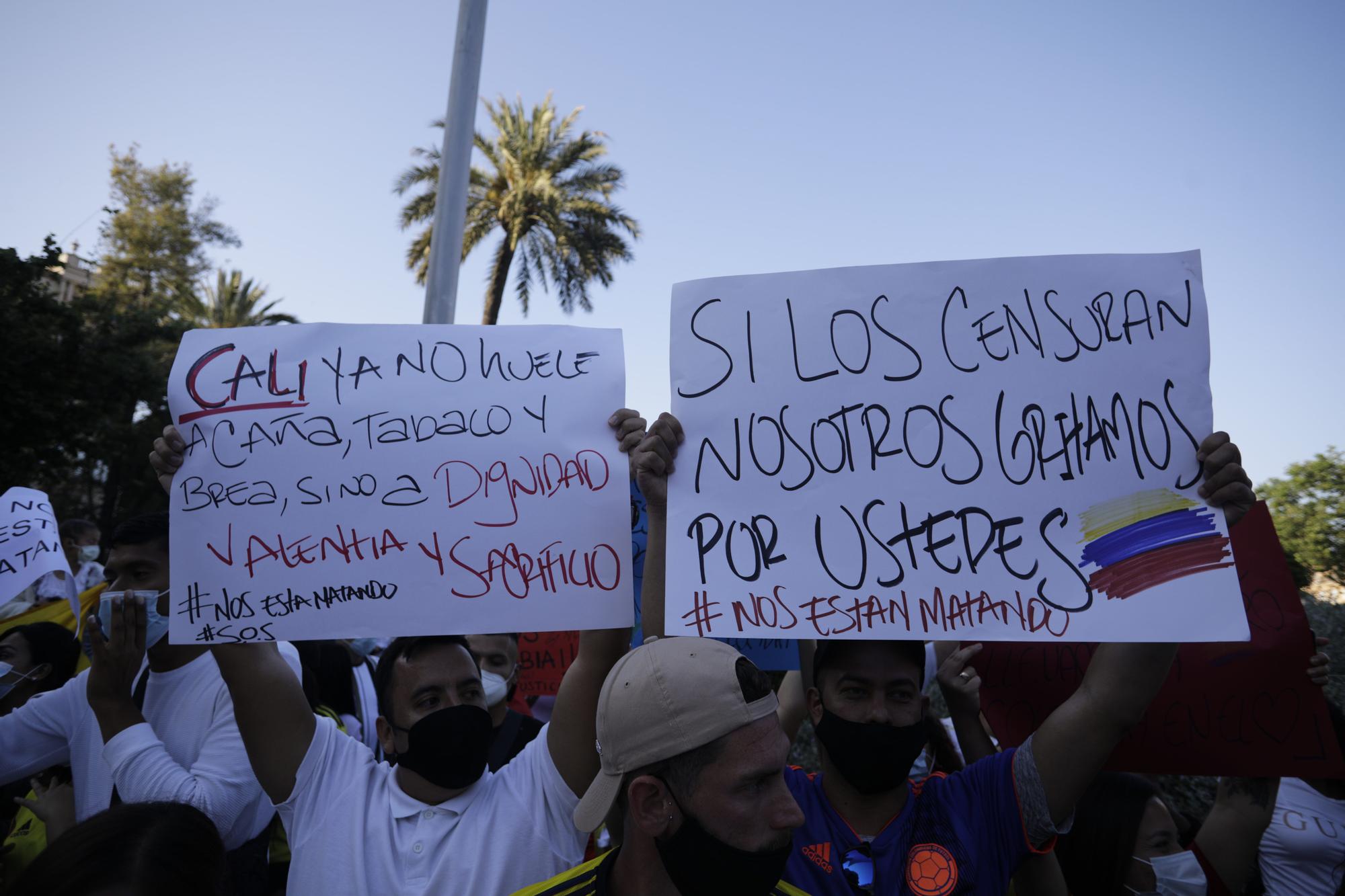 Más de 500 personas se manifiestan en Palma por la libertad de Colombia