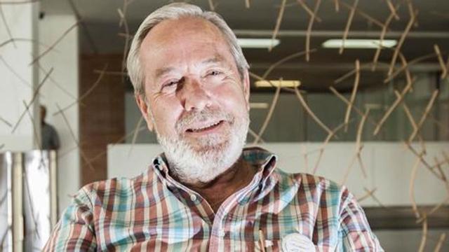 "La tartamudez es un problema del interlocutor:  poca paciencia al escuchar"