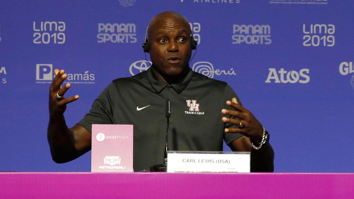 Carl Lewis llama a Donald Trump "misógino y racista"