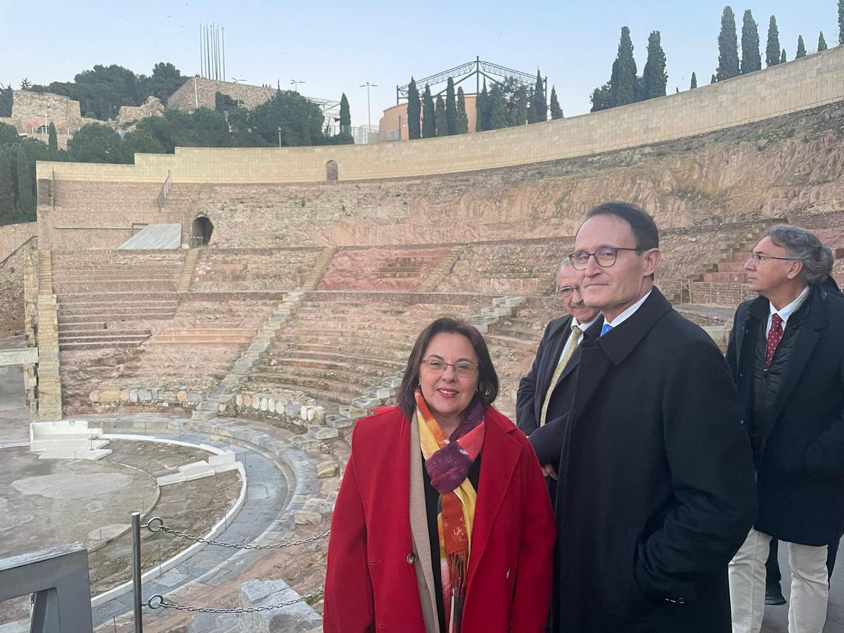 Manzanera, en la visita de los fiscales al Teatro Romano.