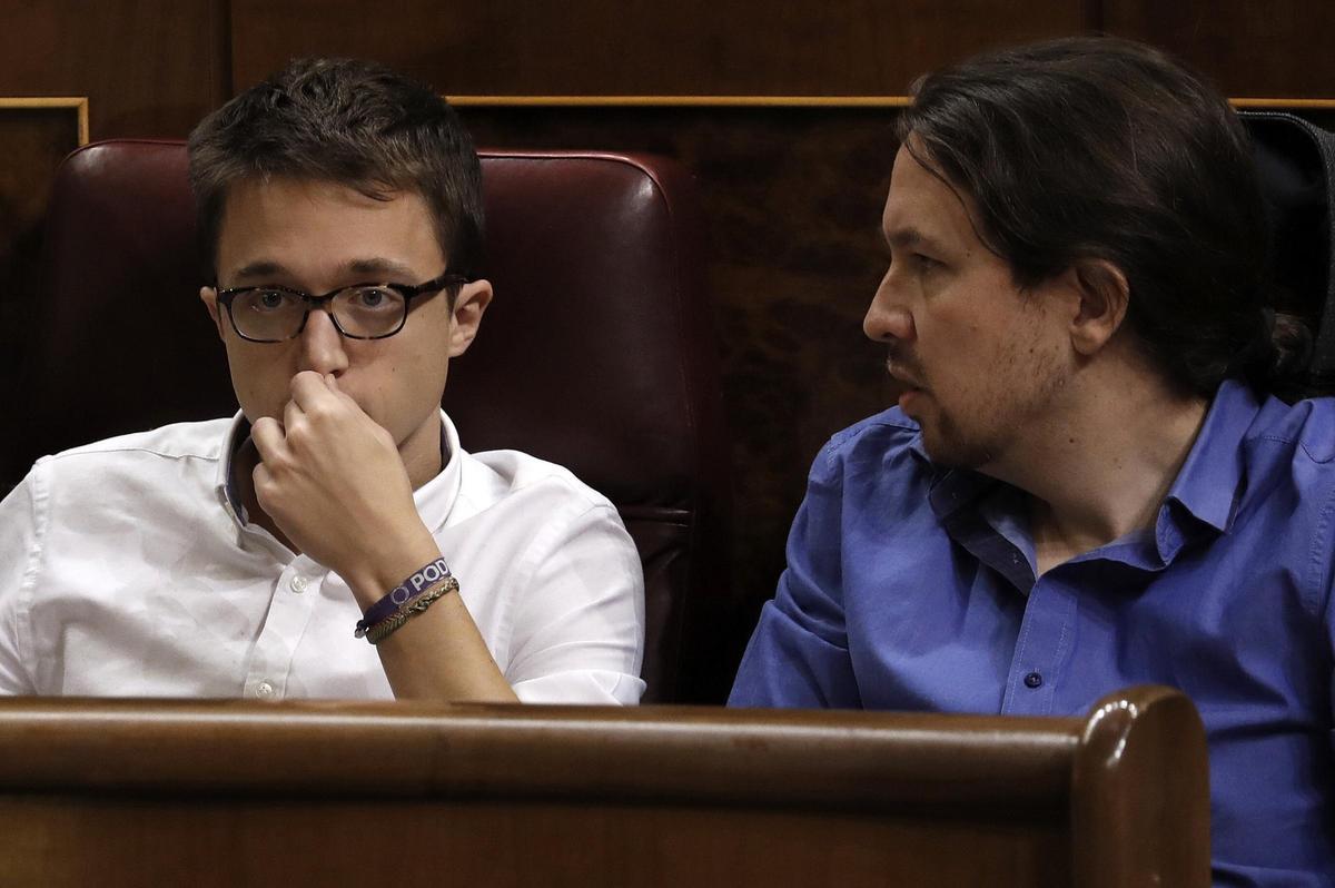 Iñigo Errejón y Pablo Iglesias, en el Congreso de los Diputados.
