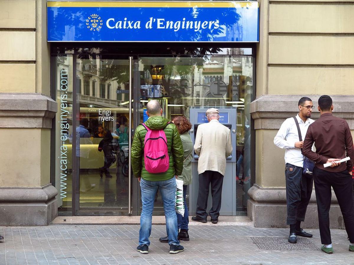 Educació financera per a la gent gran a Barcelona Educació financera per a la gent gran a Barcelona