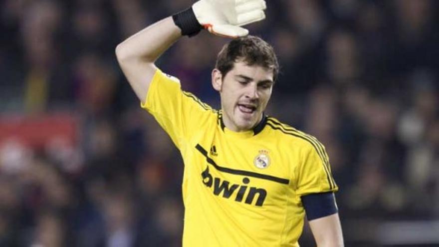 Casillas tuvo una "calentura" con el árbitro