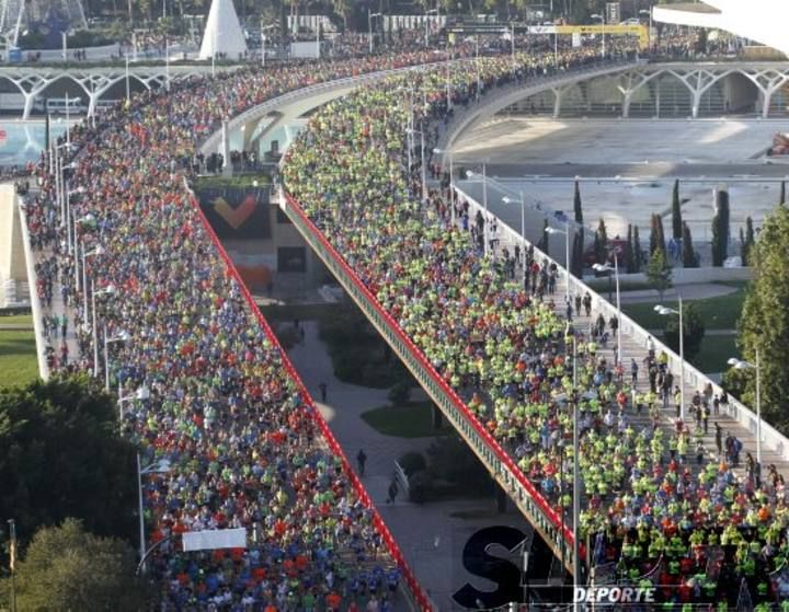 Las mejores imágenes del Maratón Valencia Trinidad Alfonso 2015