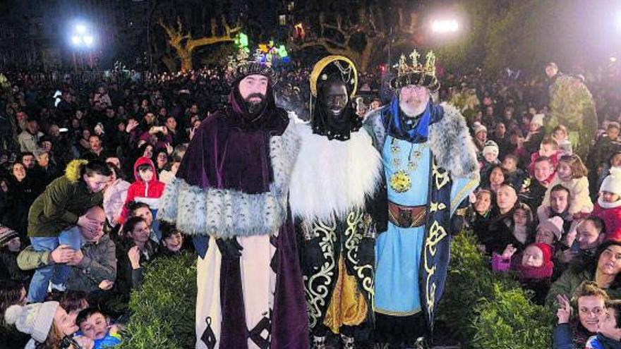 Los Reyes Magos vendrán sin caramelos a Vilagarcía a raíz de la pandemia