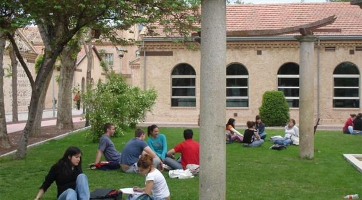 Campus de Toledo: hasta 19 grados y dobles grados se pueden estudiar en él
