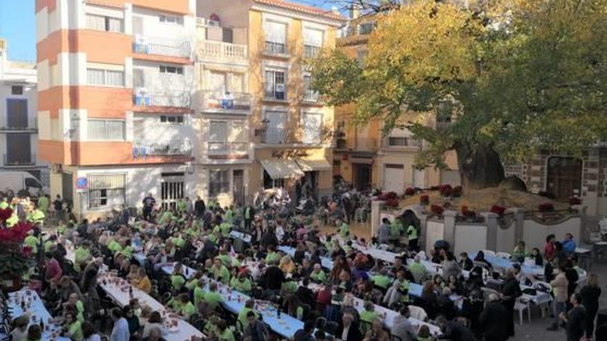 Navajas celebra el triunfo al mejor árbol