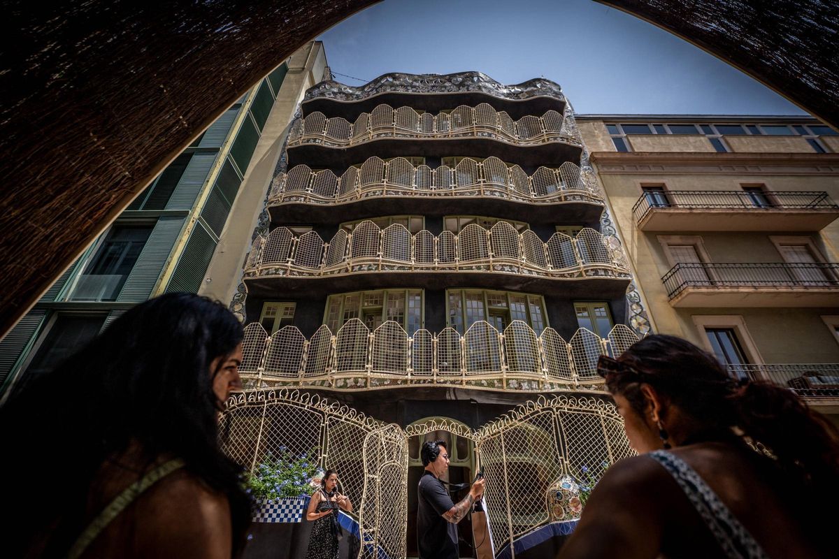 La Casa Batlló recupera sus colores originales
