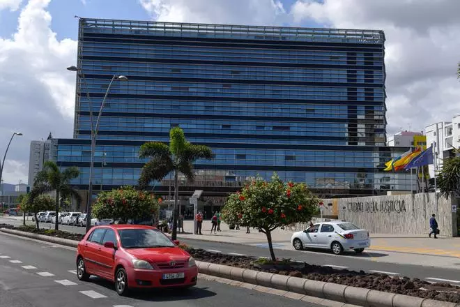 La Fiscalía pide 15 años a un joven por agredir durante tres años a una menor en Gran Canaria