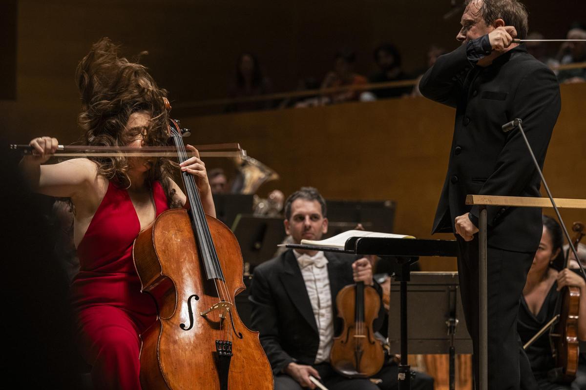 La OBC junto a una Alisa Weilerstein en estado de gracia La OBC junto a una Alisa Weilerstein en estado de gracia